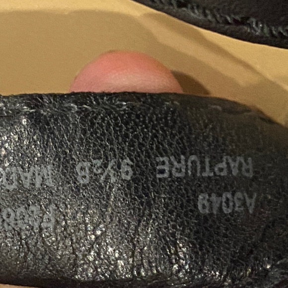 Coach Rapture Black Soft Leather Criss-Cross Strappy Slingback Heels Sz 9.5 EUC - Picture 9 of 9